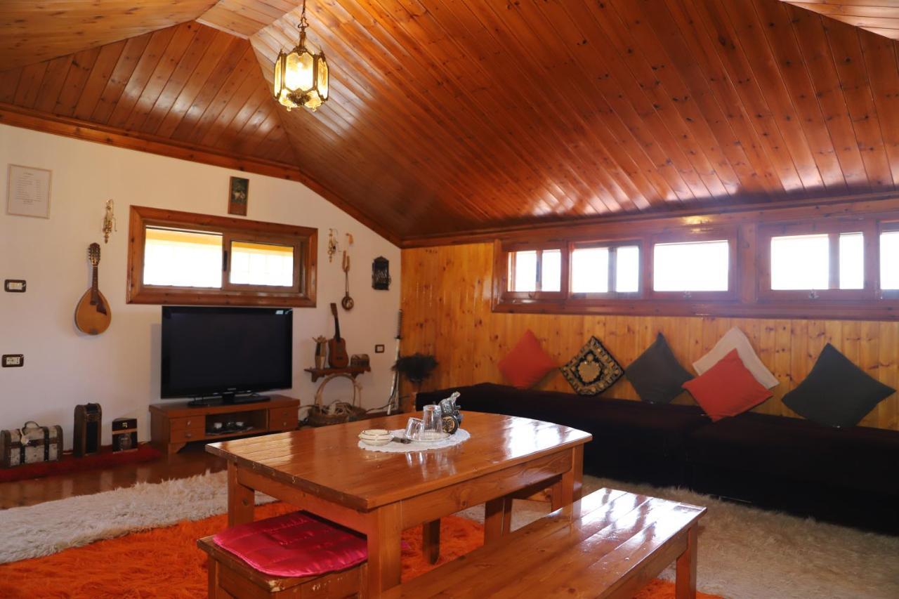 Raisa Guesthouse 12 Berat Ngoại thất bức ảnh